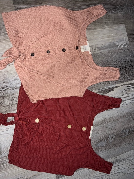 Caution To The Wind Tops - Button-Front Tank Top - Pink & Burgundy